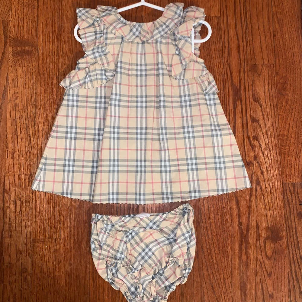 💯Authentic Burberry Plaid dress with matching bloomers